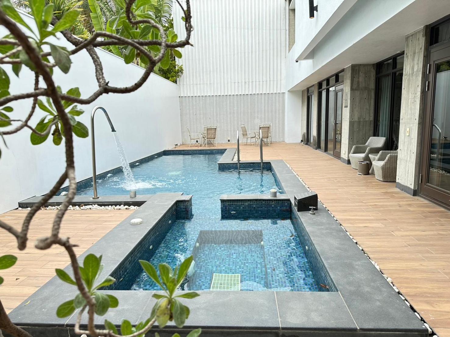 H Villa Inn Tajnan Kültér fotó