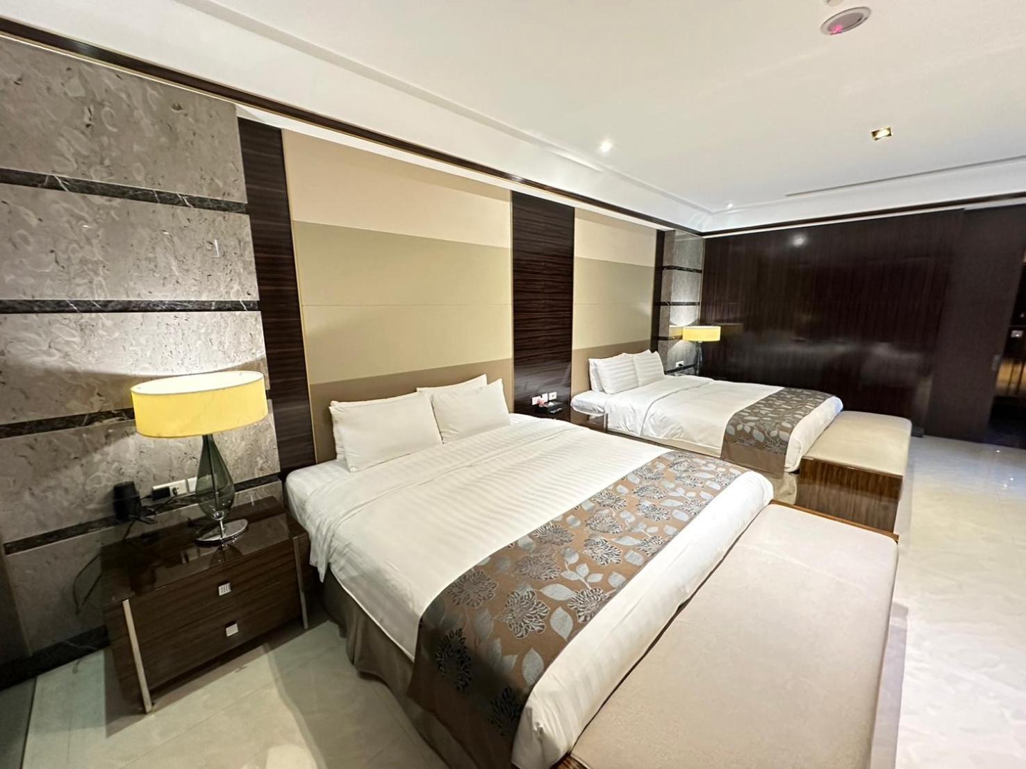H Villa Inn Tajnan Kültér fotó