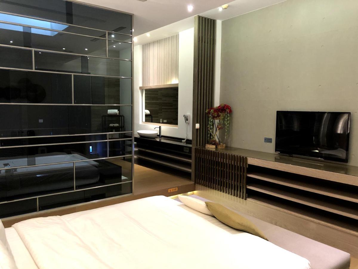 H Villa Inn Tajnan Kültér fotó